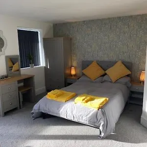 https://apt-the-snug-at-parley.bournemouth-hotels.org